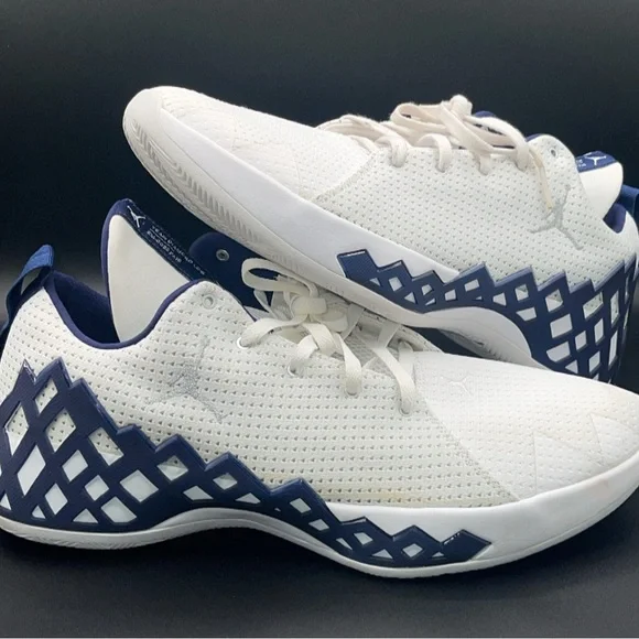 JORDAN Nike Blue and White Sneakers - Picture 7 of 10